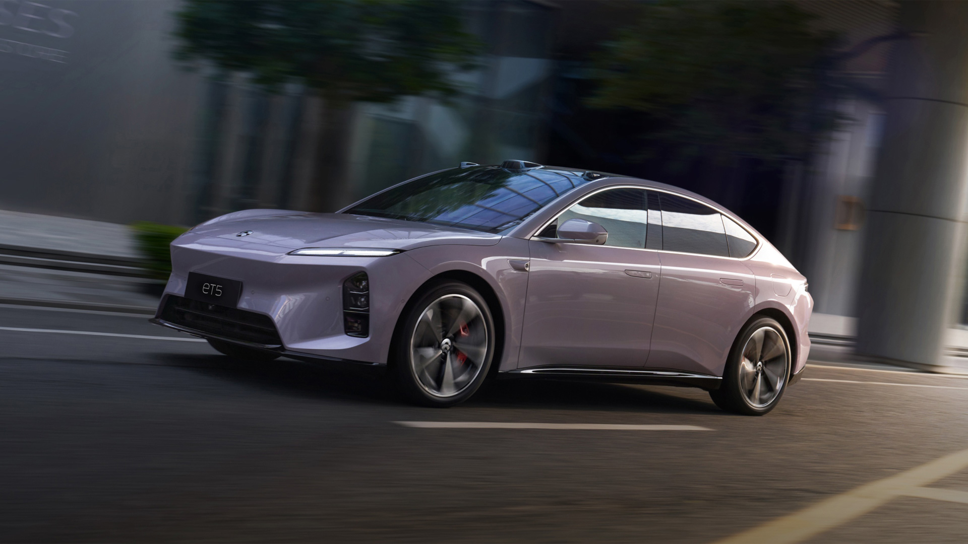 Электромобиль NIO ET5